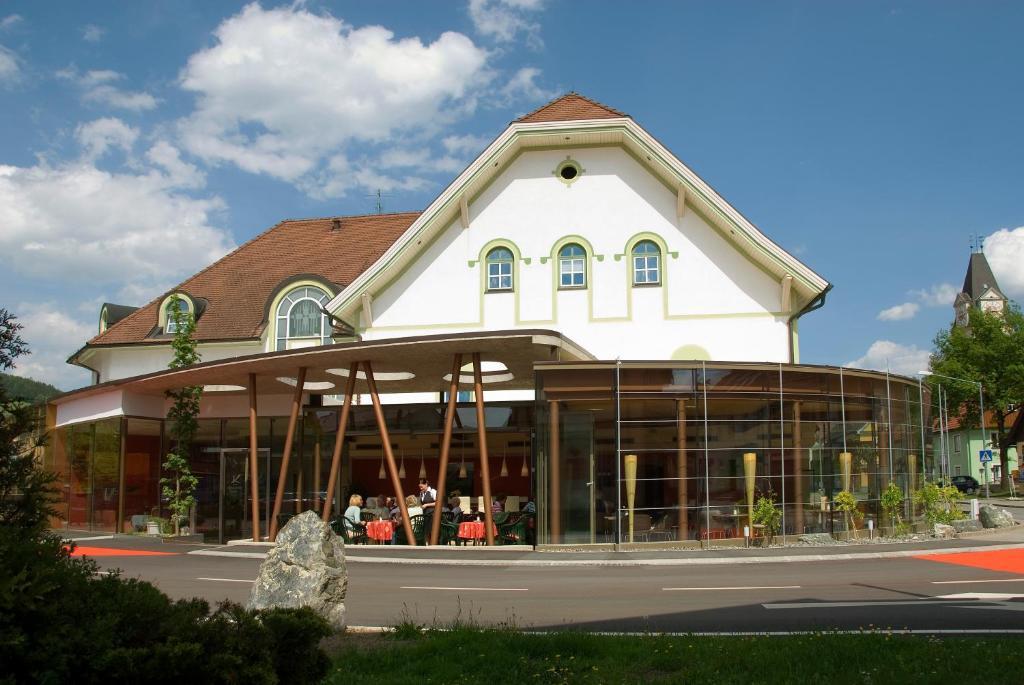 Hotel-Restaurant-Café Krainer Langenwang Esterno foto