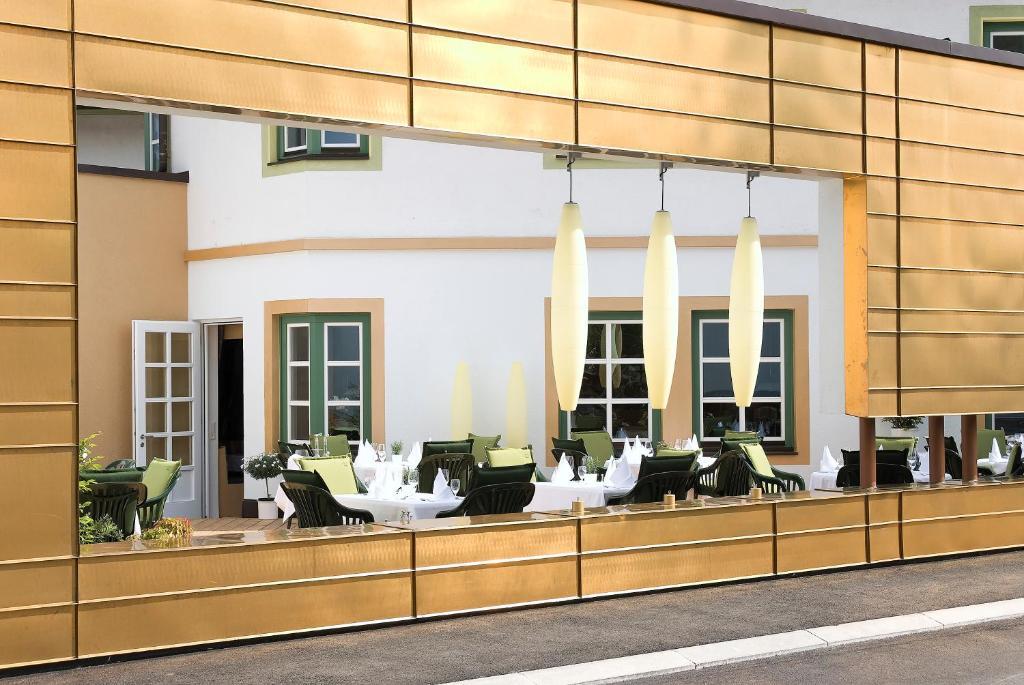 Hotel-Restaurant-Café Krainer Langenwang Esterno foto